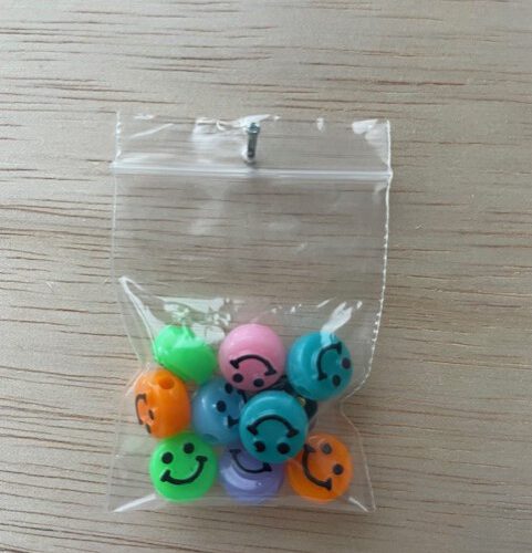 Grote Acryl Smiley's gekleurd