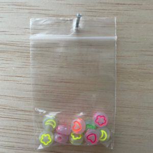 Acryl Figuurtjes glow in the dark/gekleurd