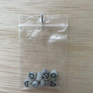 Acryl Figuurtjes glow in the dark/zwart