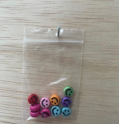 Acryl Smiley's gekleurd/zwart