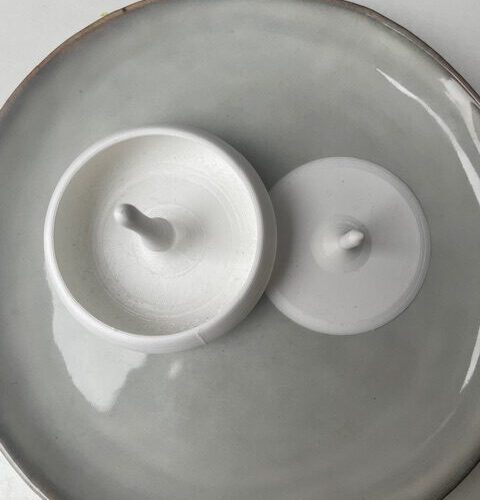 Beadspinner Wit
