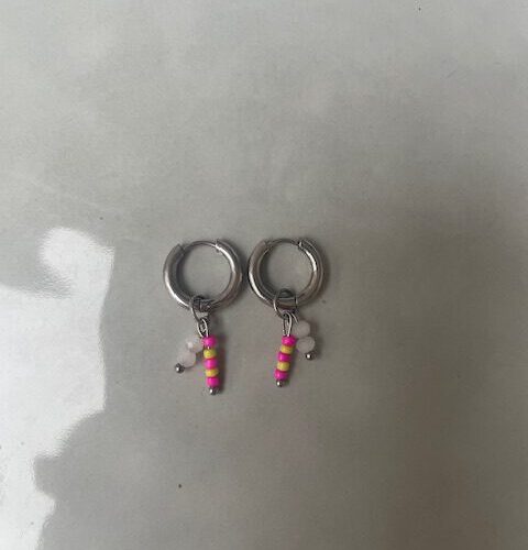 June Oorbellen wit/zilver