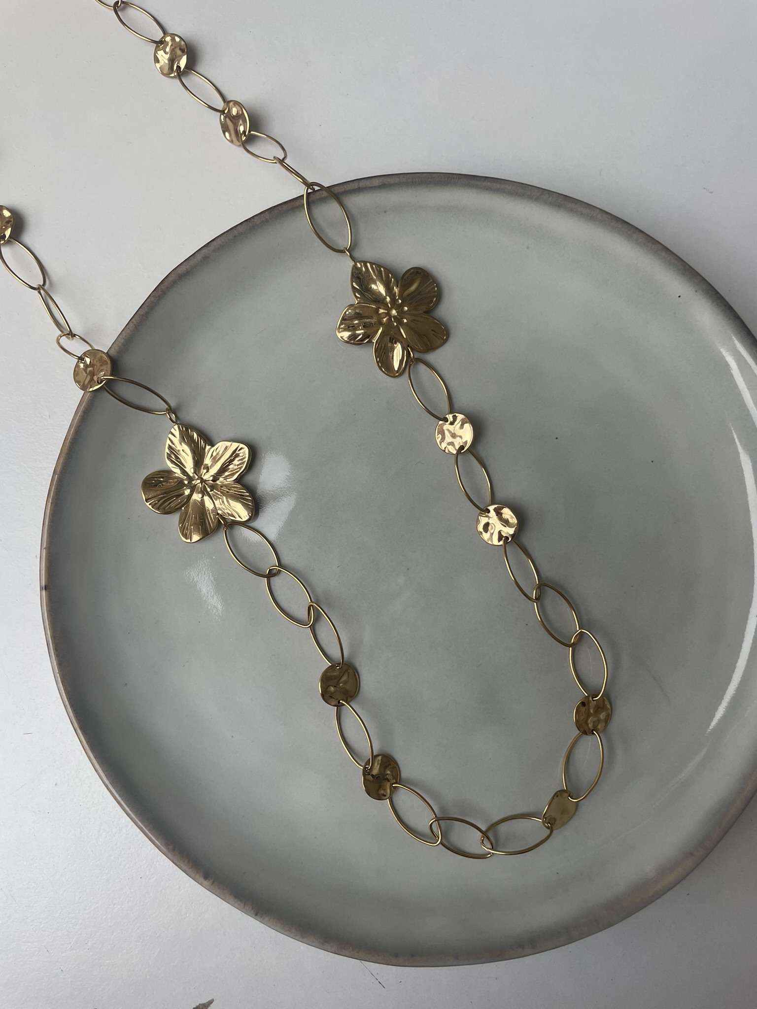Chunky Flower Lange Ketting goud