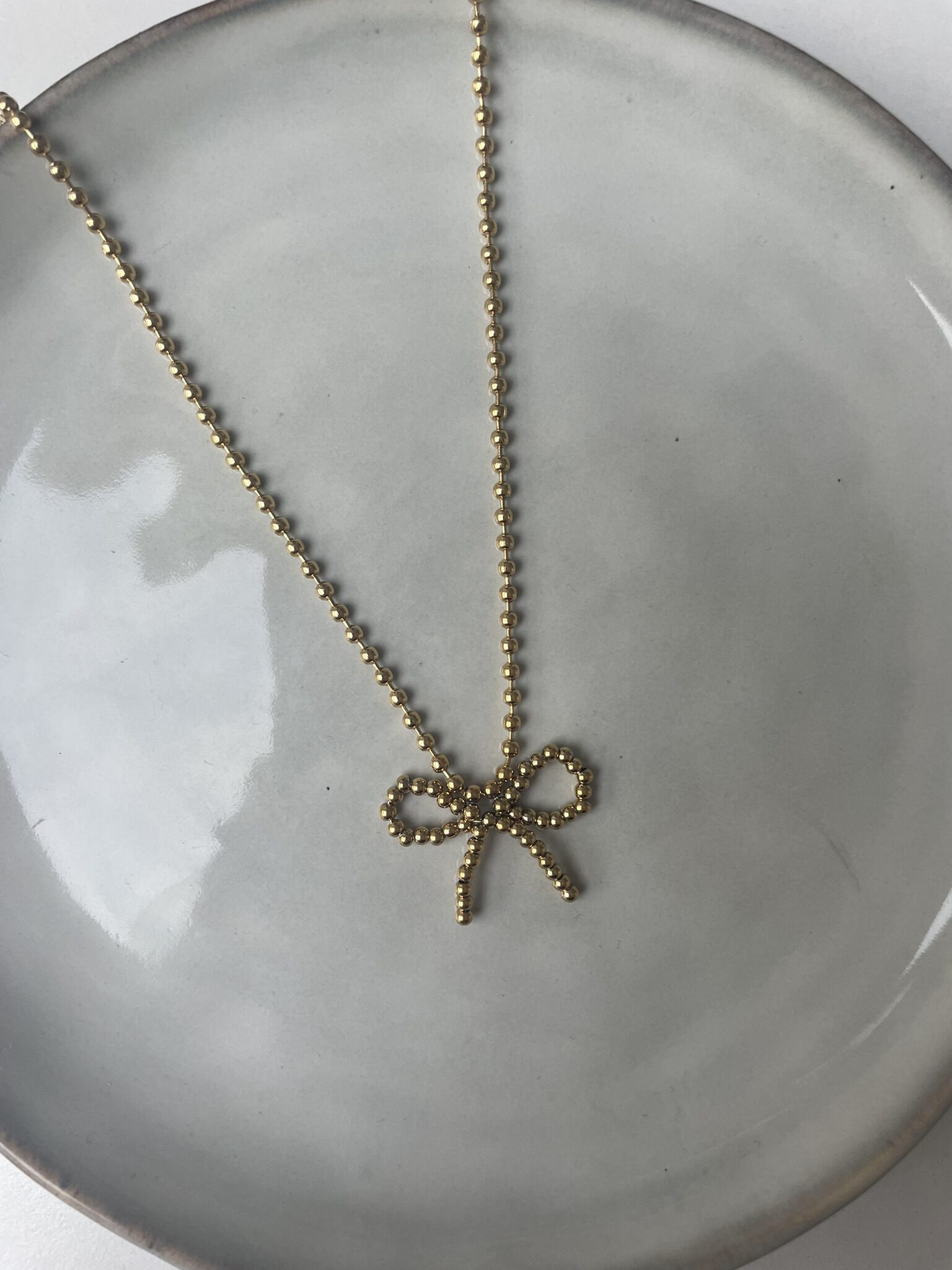 Beads Bow Ketting goud