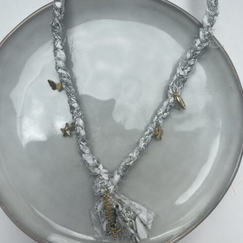 Bandana Ketting Bedels groen/wit