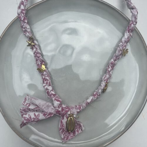 Color Bandana Ketting Bedels roze/wit