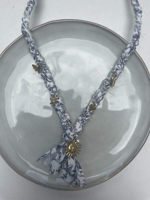 Bandana Ketting Bedels blauw/wit