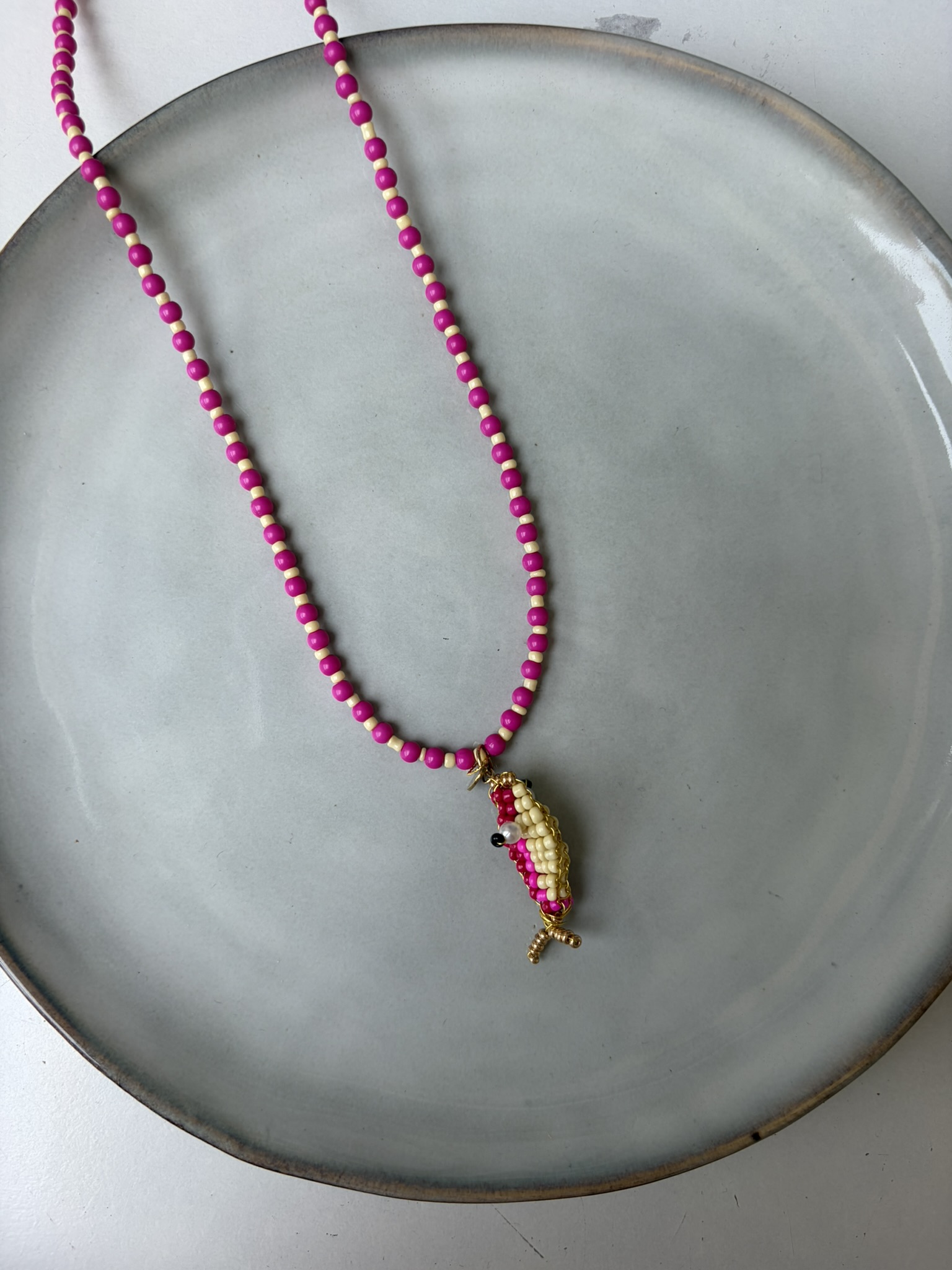 Summer Fish Beads Ketting roze/geel