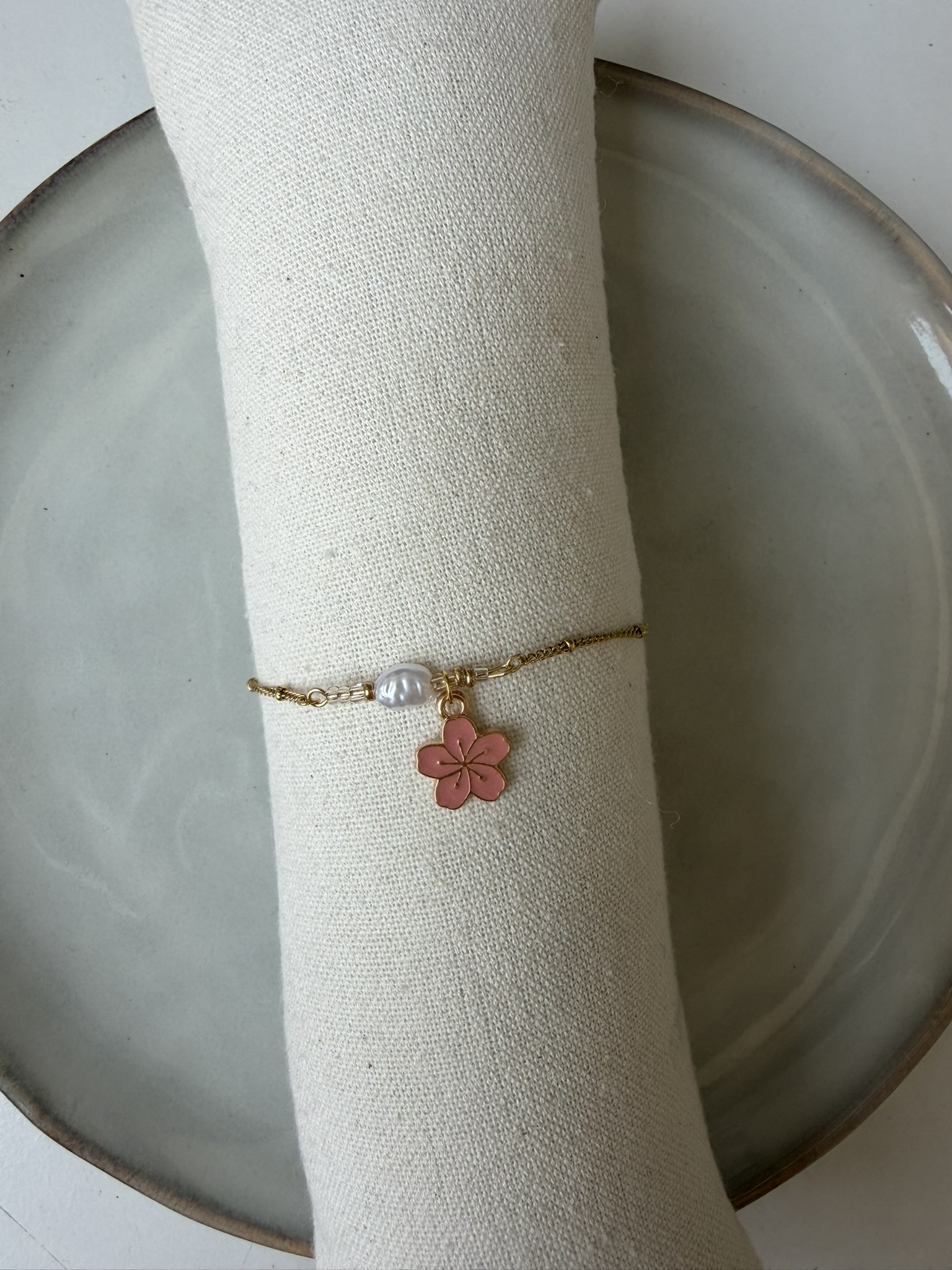 Flower Charm Enkelbandje roze/goud