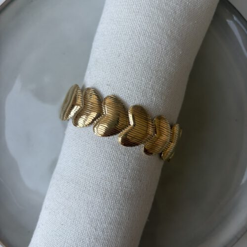Striped Heart Bangle goud