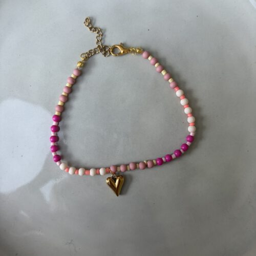 Beaded Heart Armband roze/goud