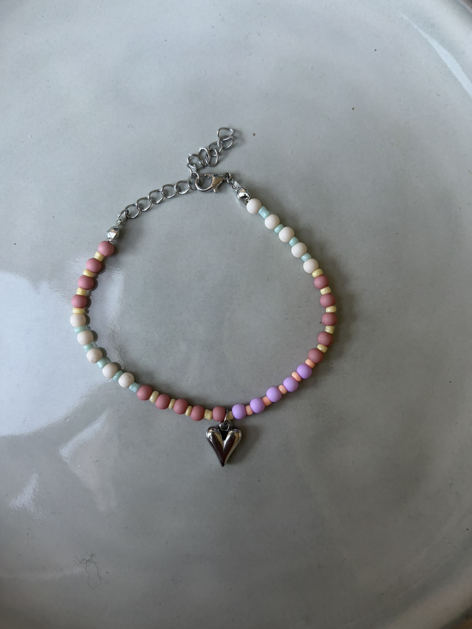 Beaded Heart Armband paars/roze/zilver