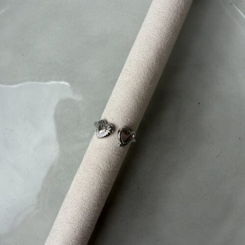 Closed Open Heart Ring zilver