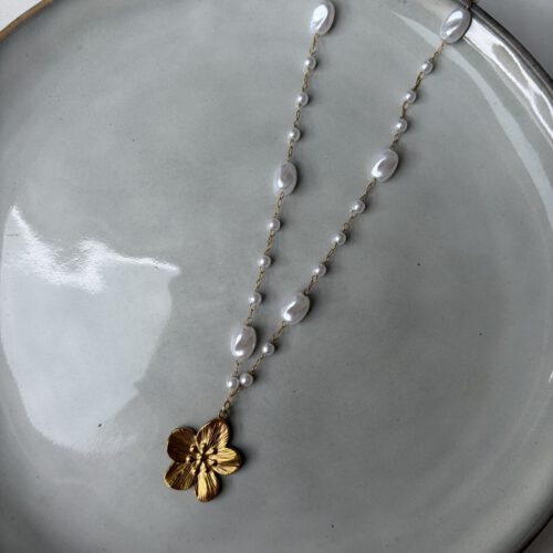 Pearl Chain Flower Ketting goud