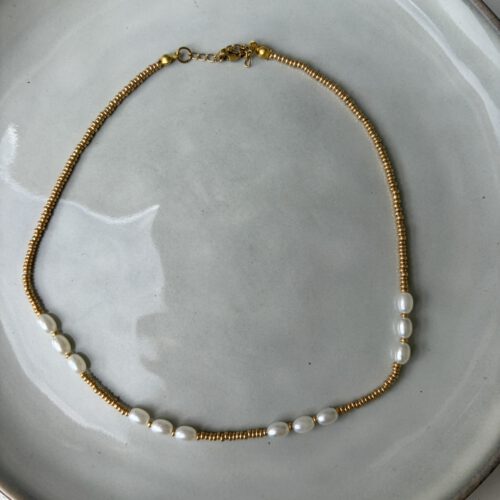 Gold Pearls Ketting