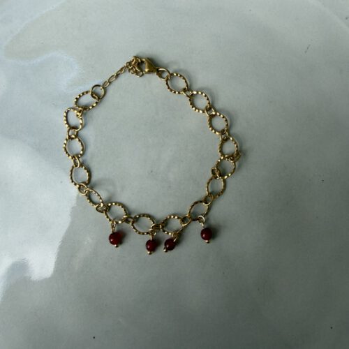 Hanging Beads Armband bordeaux