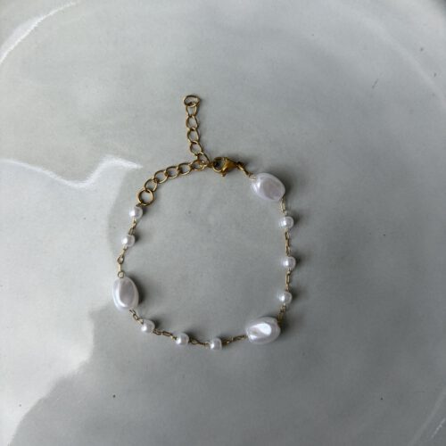 Pearl Chain Armband